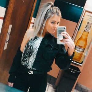 Meet your Posher, Megan